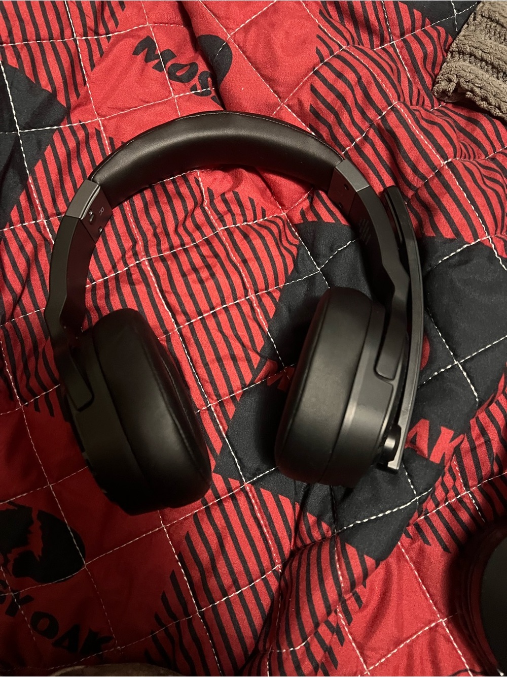 Black Over-Ear Wireless Headphones